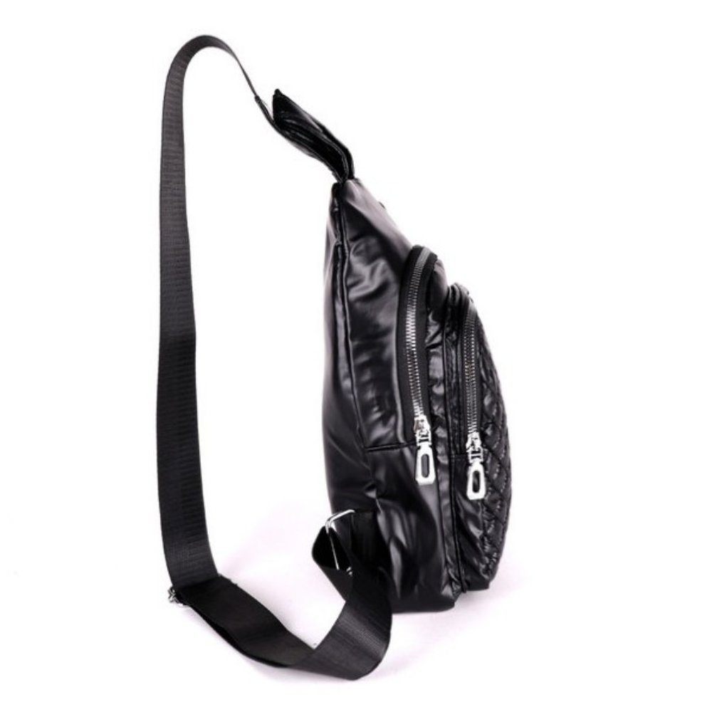 Quilted Sling Bag- Belt Bag- Black- Nylon Polyester - NWT - Picture 3 of 8